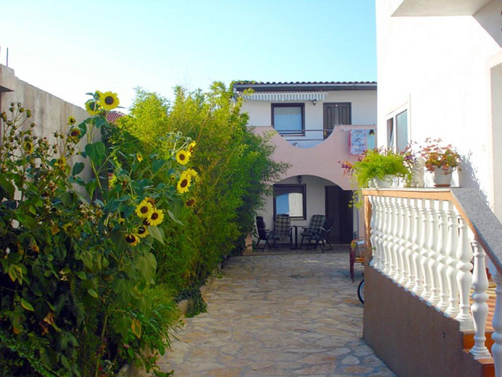 Apartments Lola Biograd Na Moru Exterior foto